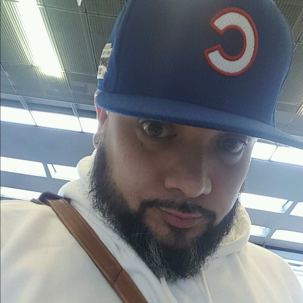 Meet your Posher, Juan